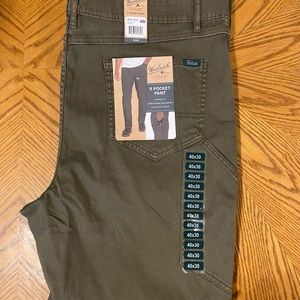Mens 40x30 Woolrich 5 pocket pant straight fit, new with tags